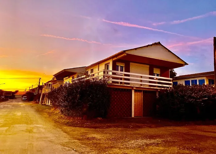 Chalet L' Alienor Avec Jacuzzi Vue 1ere Ligne Gruissan